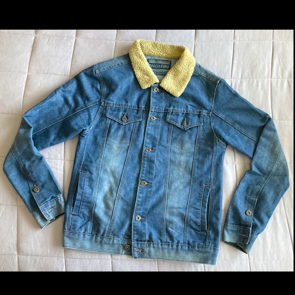 Ring Of Fire Unisex Denim Jean Jacket Fur Collar Size Small